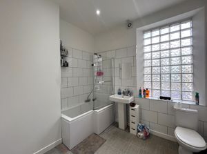 Photo 7- click for photo gallery